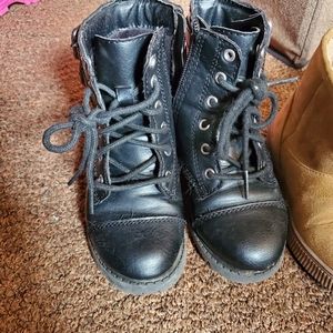 Toddler girl boots size 9